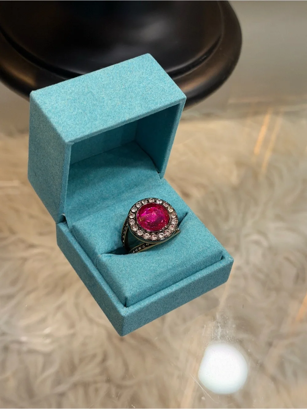 Kurt Geiger Pink Sm Octavia fuchsia Crystal Halo Ring